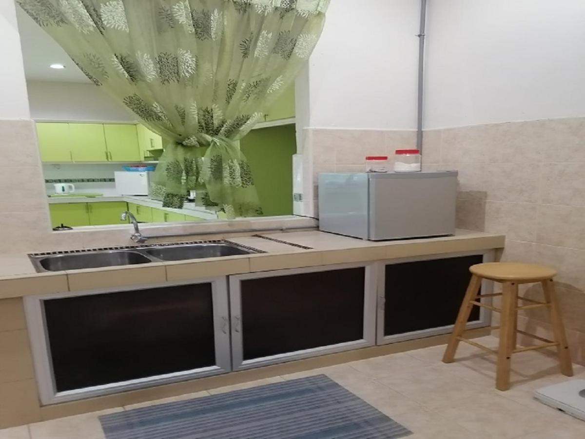 Bukit Baru Homestay Malacca Eksteriør bilde