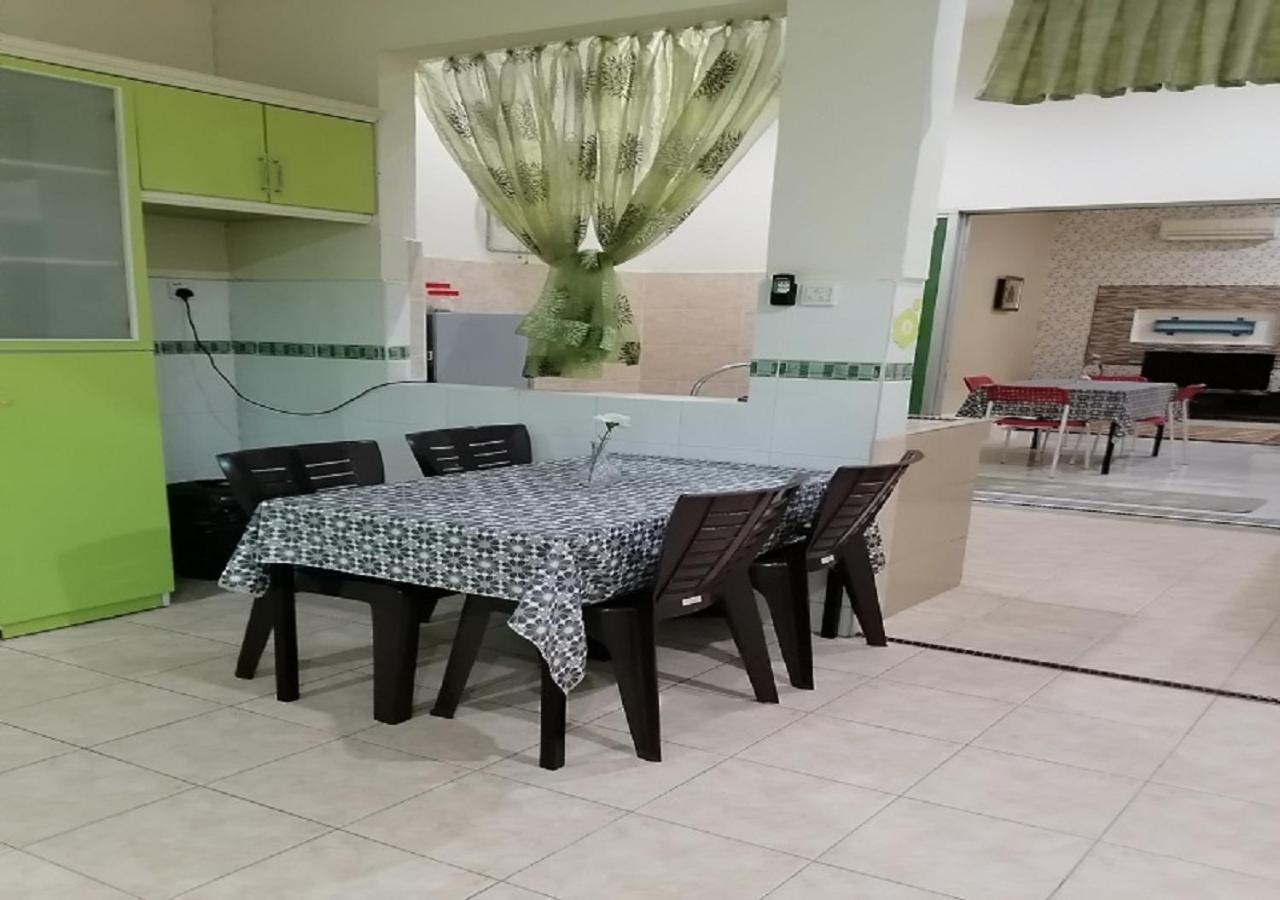 Bukit Baru Homestay Malacca Eksteriør bilde