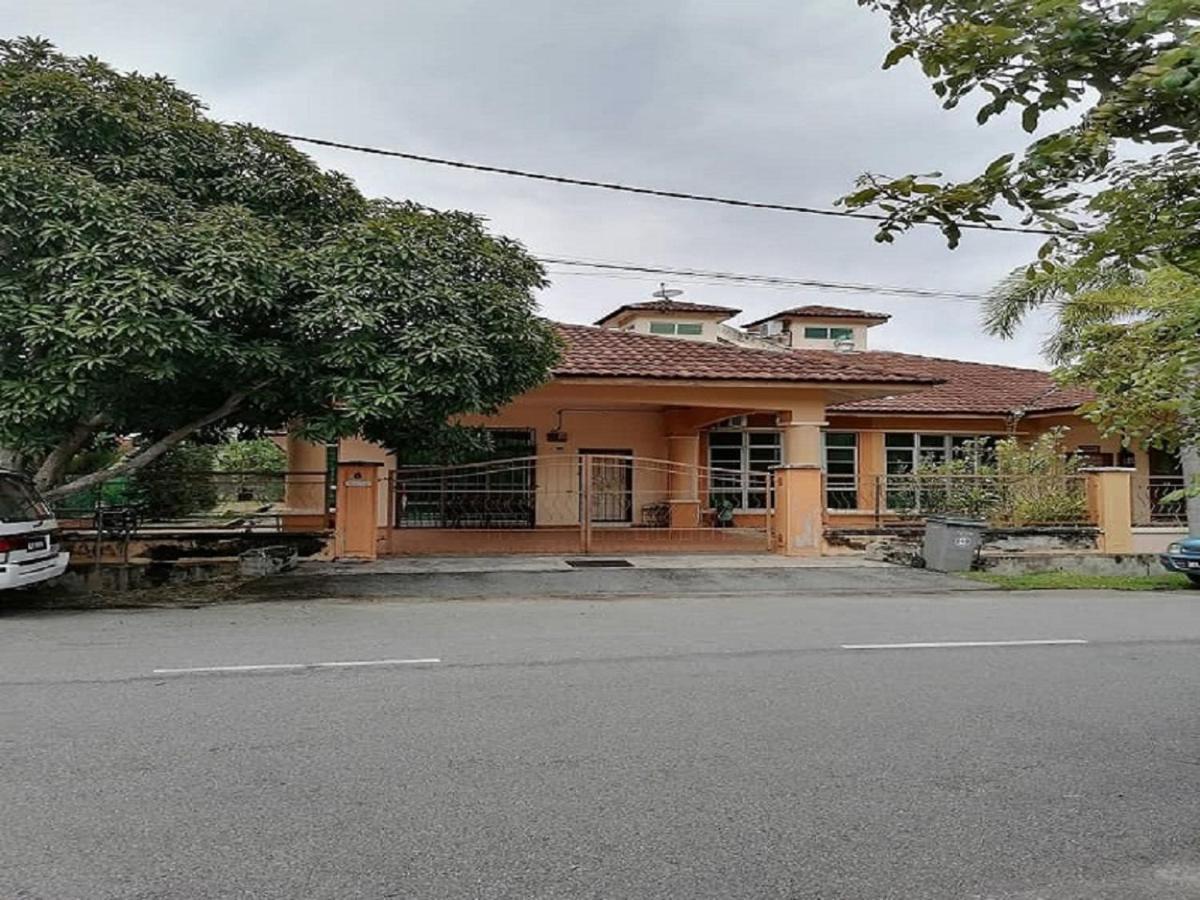 Bukit Baru Homestay Malacca Eksteriør bilde